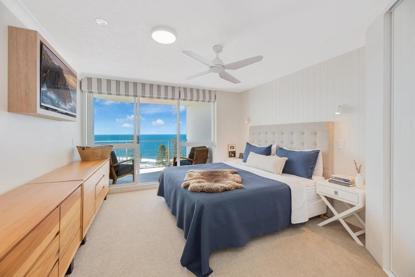 Mandolin Beachfront Resort Alexandra Headland Exterior foto